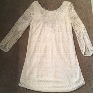 White lace dress with black and white stapes